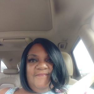 Meet your Posher, Tonia